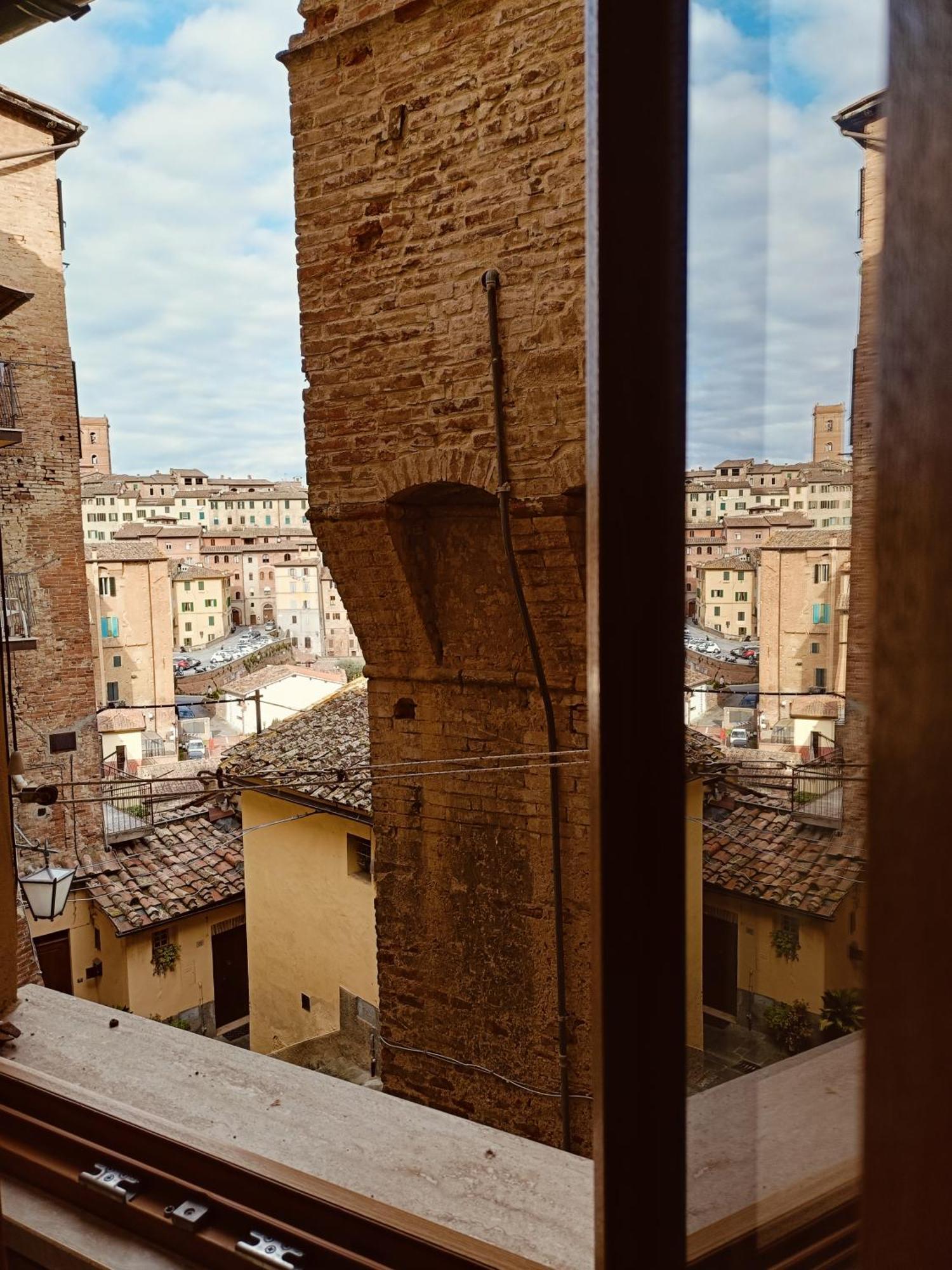 Apartament Gest Short Rent Siena 1 Zewnętrze zdjęcie